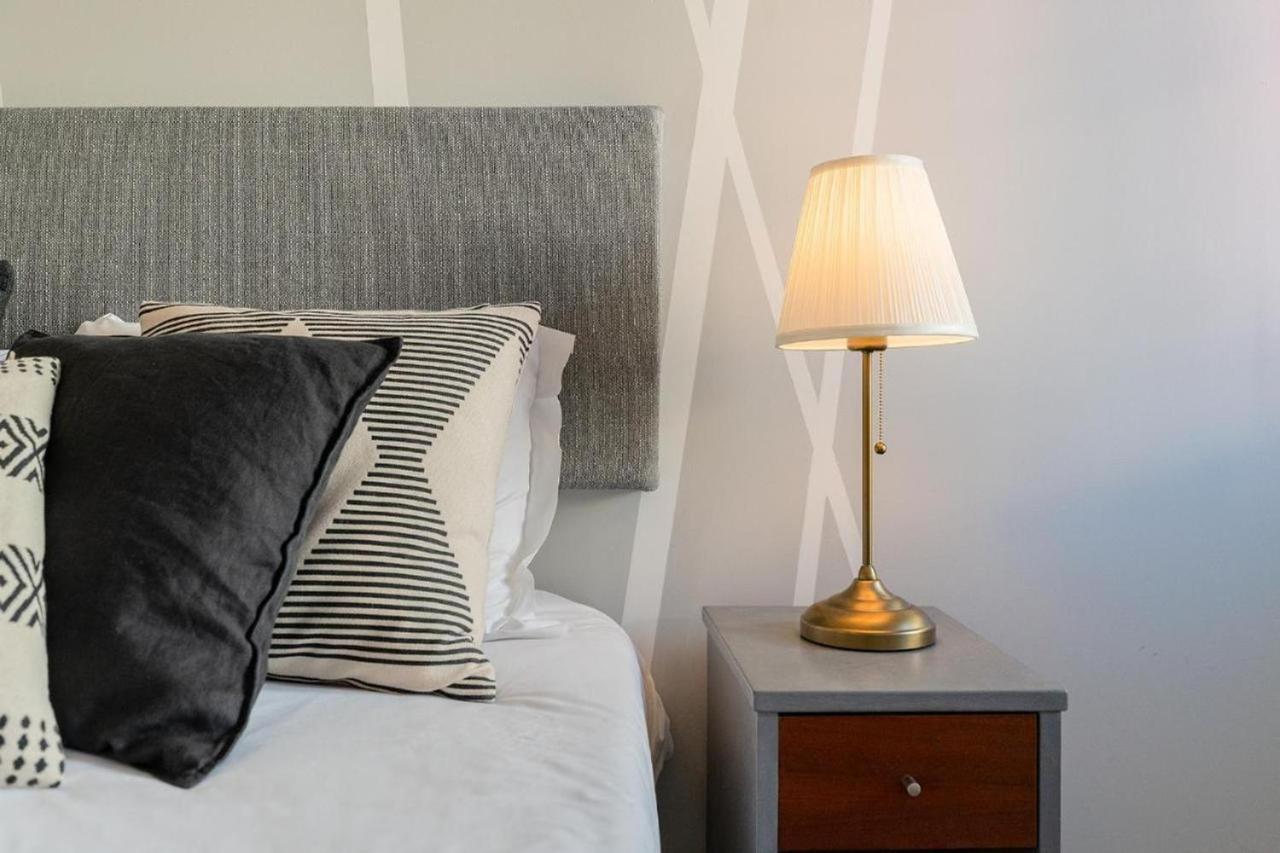 Designer Flats In Lapa By Lovelystay Lisboa Eksteriør billede